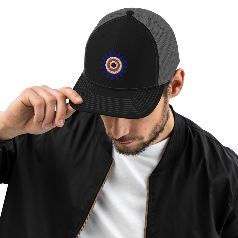 Ubuntu Trucker Cap (Snapback) — view 2